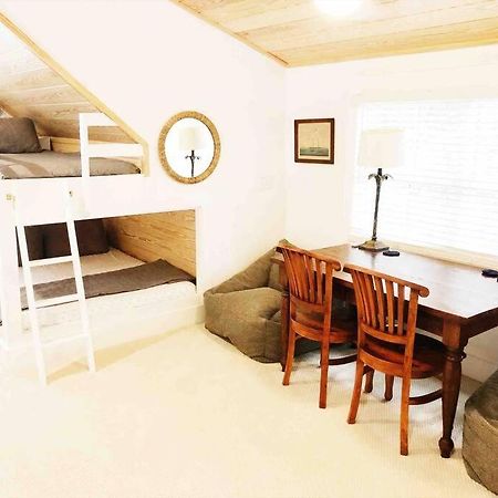 Liz Lane Cottage- Entire Guesthouse Charleston Luaran gambar