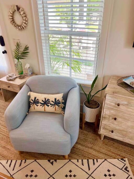Liz Lane Cottage- Entire Guesthouse Charleston Luaran gambar